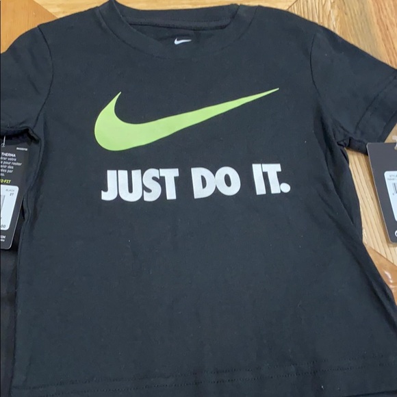 NEW Nike Youth 2pc Pants & Logo Tee Bundle - Picture 2 of 8